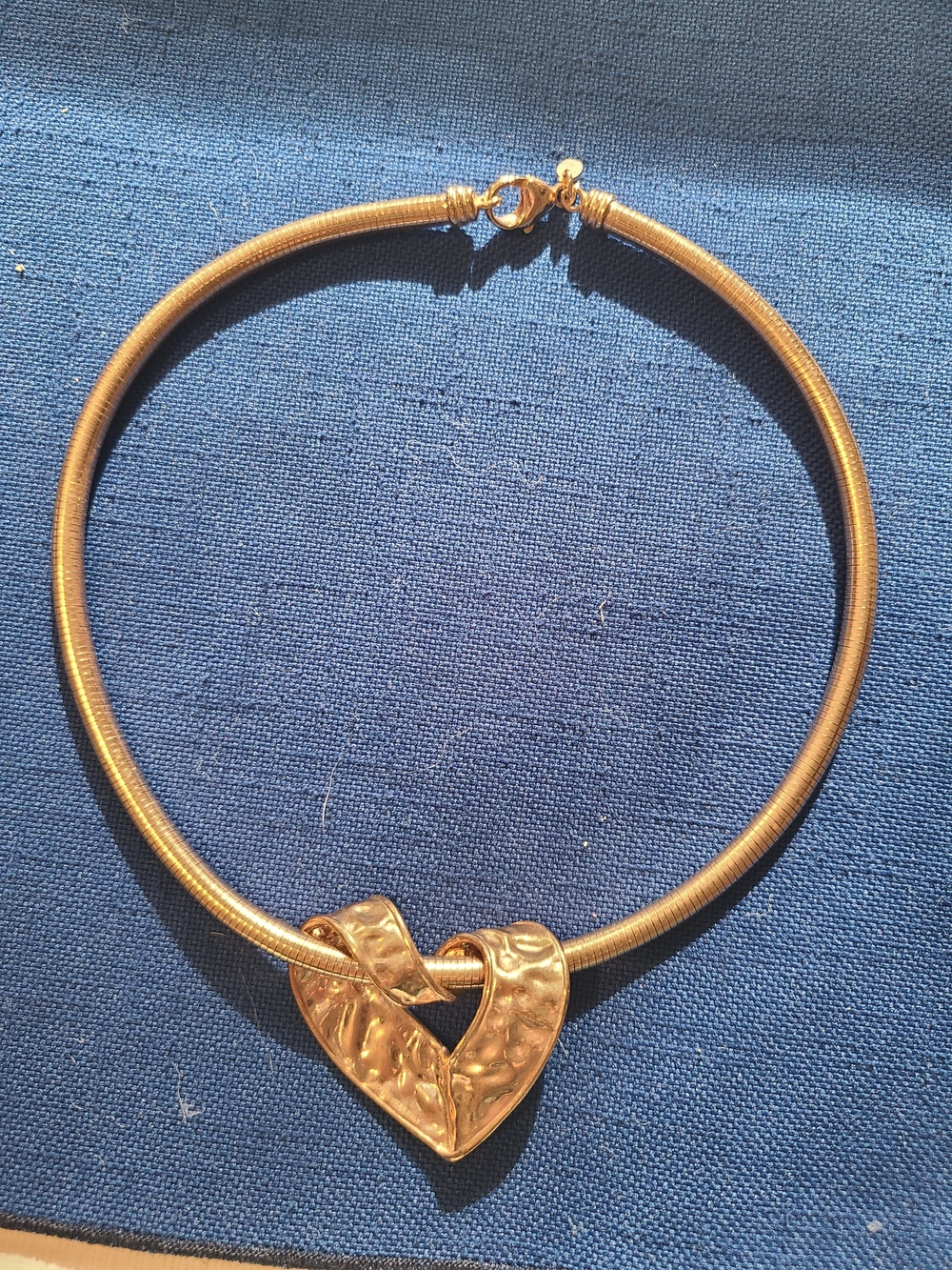 Bronzo Italia 16 Inch Polished Round Tubogas necklace With Hammered Heart